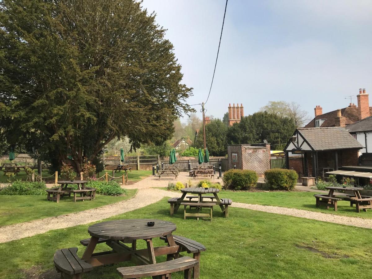 Bull Inn Reading Luaran gambar